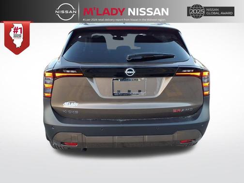 2026 Nissan Kicks SR