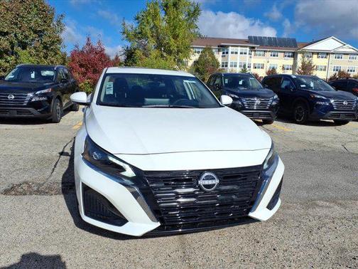 2025 Nissan Altima SL AWD