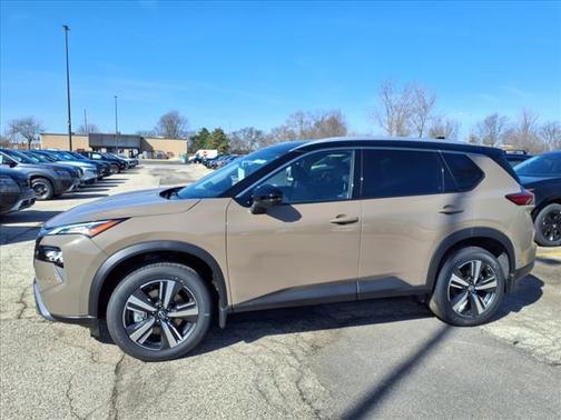 2025 Nissan Rogue SL