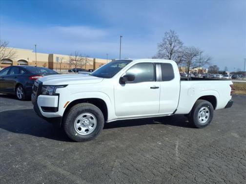 2025 Nissan Frontier S