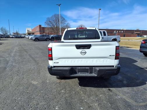 2025 Nissan Frontier S