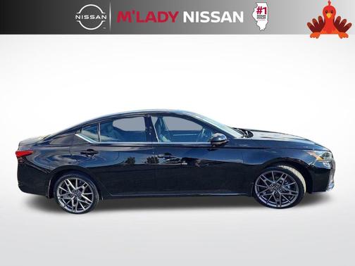 2023 Nissan Altima SR VC-Turbo FWD