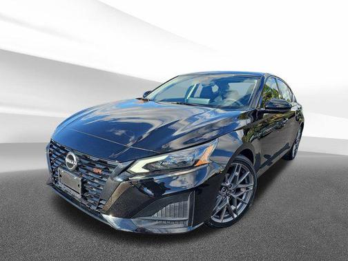 2023 Nissan Altima SR VC-Turbo FWD