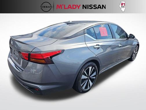 2022 Nissan Altima 2.5 SV