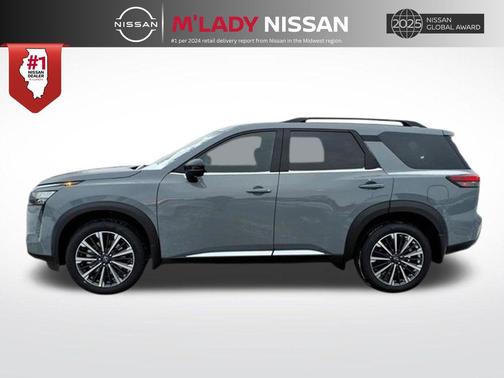 Boulder Gray Pearl 2026 Nissan Pathfinder Platinum