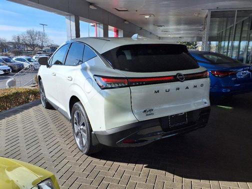 2025 Nissan Murano SL