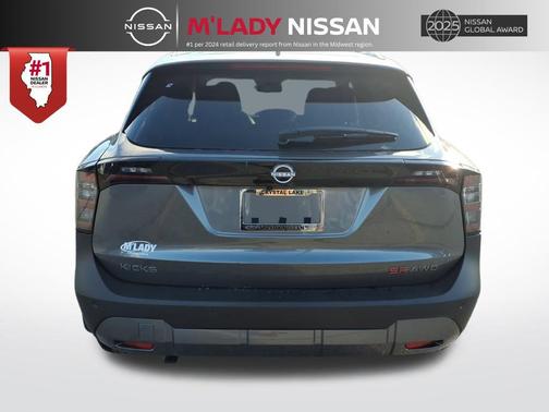 2026 Nissan Kicks SR
