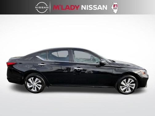 2025 Nissan Altima S FWD
