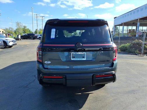 2025 Nissan Armada PRO-4X 4WD