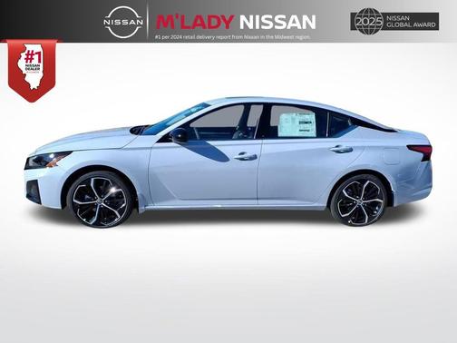 2025 Nissan Altima SR FWD