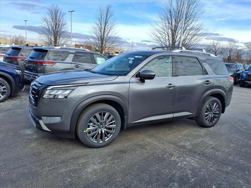 2025 Nissan Pathfinder SL 4WD