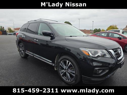 2017 Nissan Pathfinder Platinum