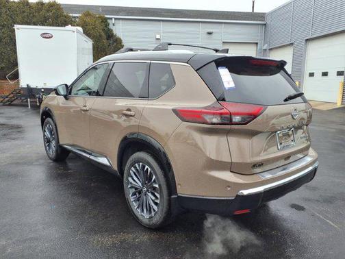 2025 Nissan Rogue Platinum