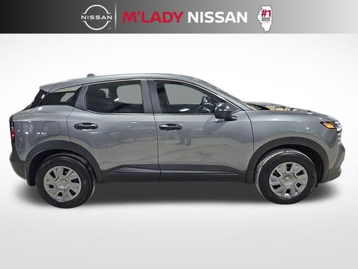 2025 Nissan Kicks S