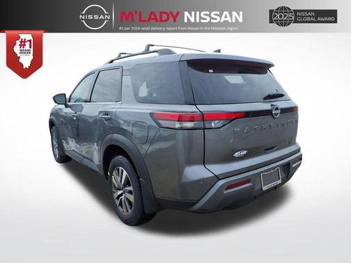 Gun Metallic 2026 Nissan Pathfinder SL