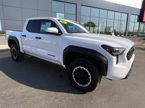 2024 Toyota Tacoma TRD Off Road