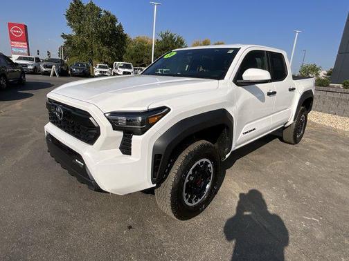 2024 Toyota Tacoma TRD Off Road