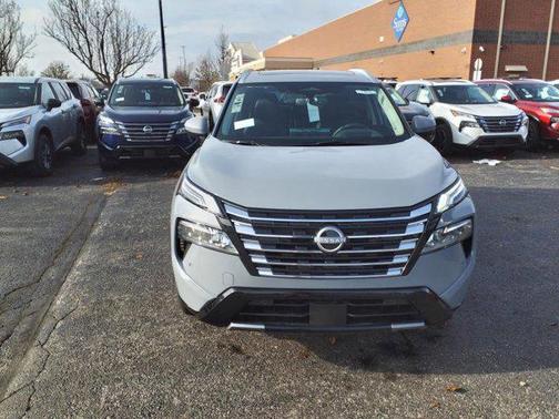 2025 Nissan Rogue Platinum
