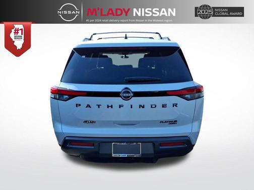 Everest White Pearl Tricoat 2026 Nissan Pathfinder Platinum