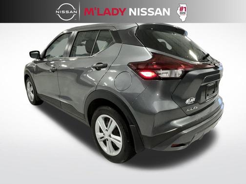 2025 Nissan Kicks S