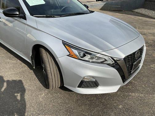 2019 Nissan Altima 2.5 Platinum