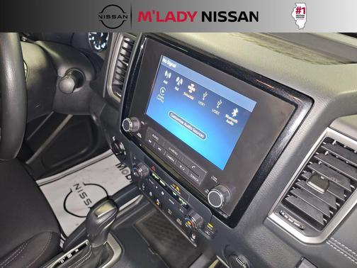 2022 Nissan Frontier SV