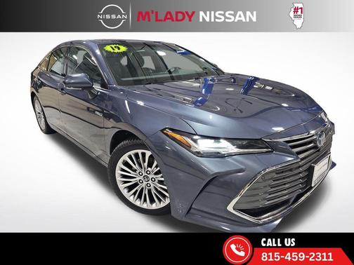 2019 Toyota Avalon Hybrid Limited