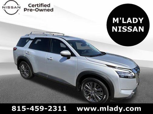 2022 Nissan Pathfinder SL 4WD