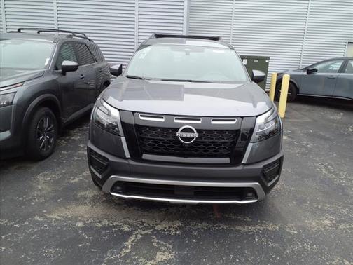 2025 Nissan Pathfinder Rock Creek 4WD