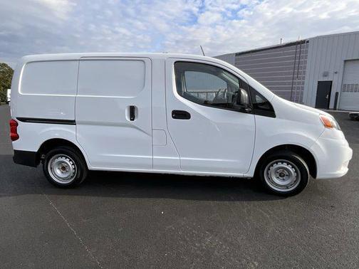2021 Nissan NV200 S