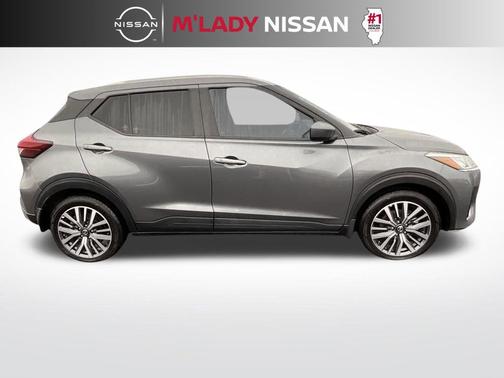 2021 Nissan Kicks SV