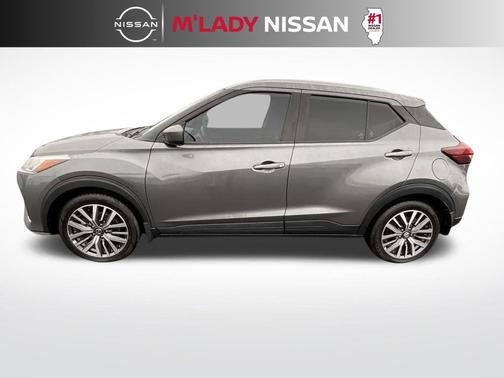 2021 Nissan Kicks SV