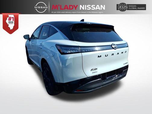 Everest White Pearl Tricoat/Super Black 2026 Nissan Murano Platinum