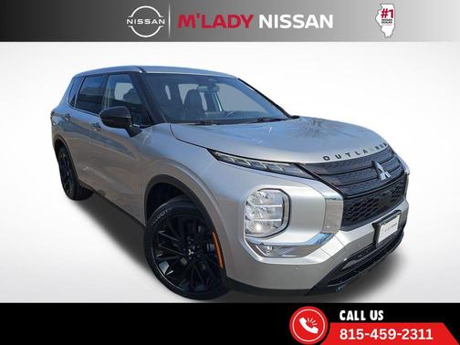 2022 Mitsubishi Outlander Black Edition 2WD