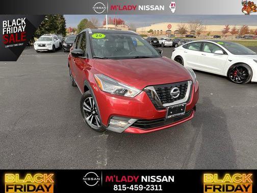 2020 Nissan Kicks SR