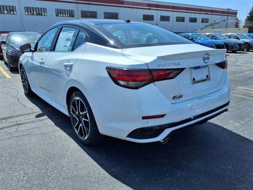2025 Nissan Sentra SR