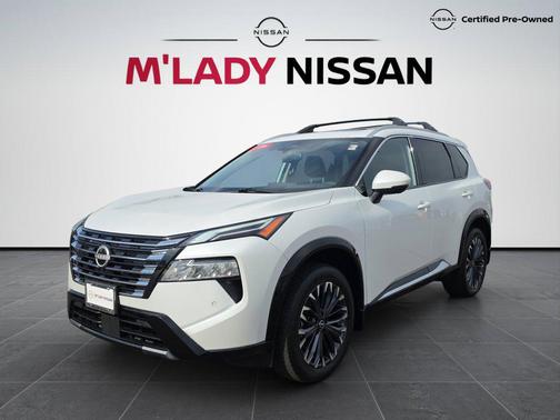 White Pearl 2026 Nissan Rogue Platinum