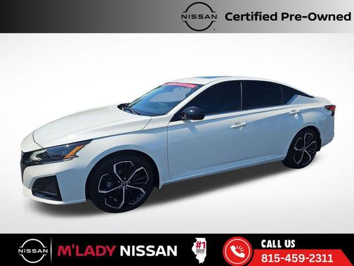 Pearl White Tricoat 2024 Nissan Altima SR FWD