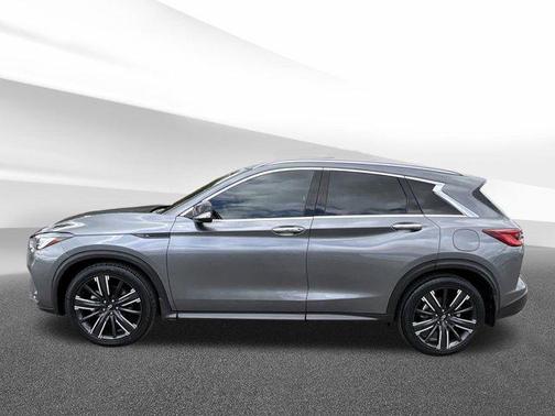 2022 INFINITI QX50 LUXE AWD