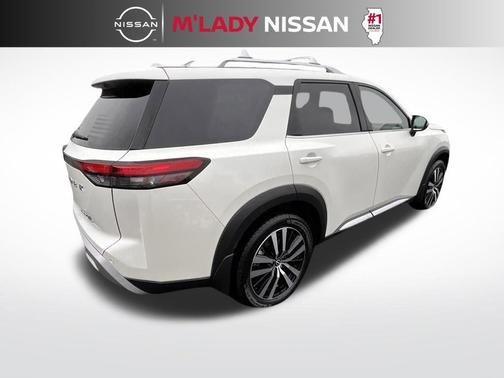 2023 Nissan Pathfinder Platinum 4WD