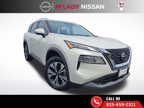 Pearl White Tricoat 2023 Nissan Rogue SV