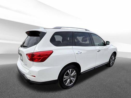 2020 Nissan Pathfinder SV 2WD
