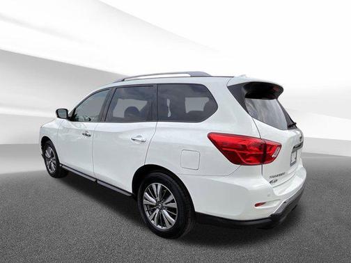 2020 Nissan Pathfinder SV 2WD