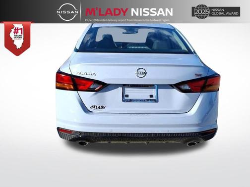 2025 Nissan Altima SR FWD