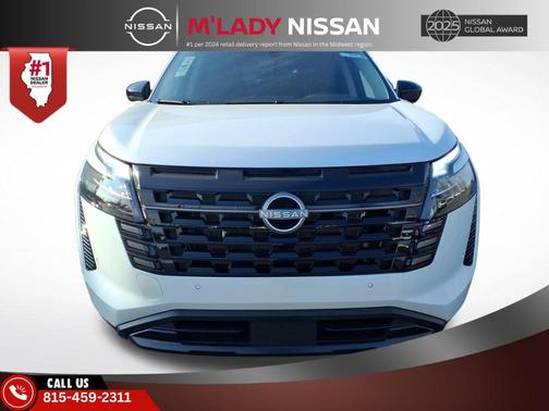 Everest White Pearl Tricoat 2026 Nissan Pathfinder SV