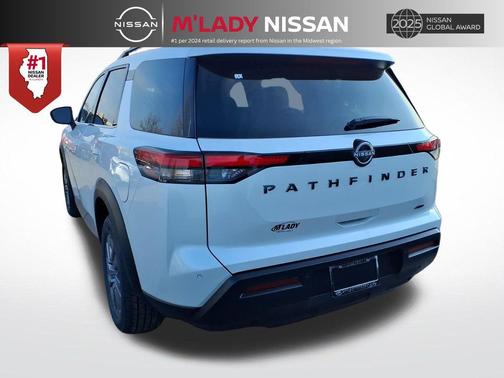 Everest White Pearl Tricoat 2026 Nissan Pathfinder SV