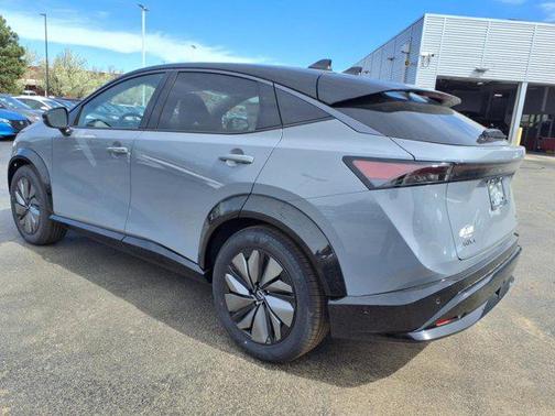 2025 Nissan ARIYA PLATINUM+