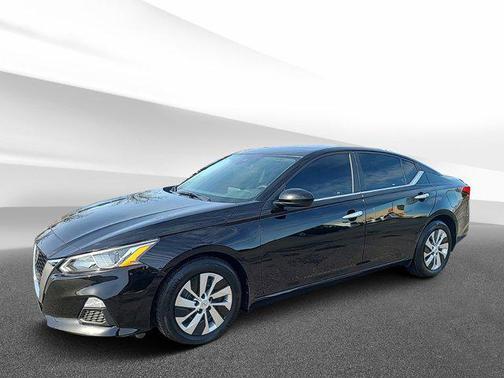 Super Black 2020 Nissan Altima S FWD