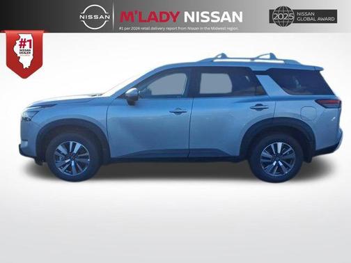 2025 Nissan Pathfinder SL 4WD
