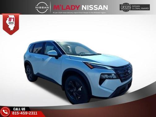 Everest White Pearl Tricoat 2026 Nissan Rogue SV